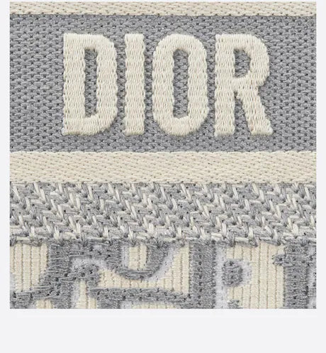 MINI DIOR BOOK TOTE Gray Dior Oblique Embroidery (22.5 x 15 x 6 cm)