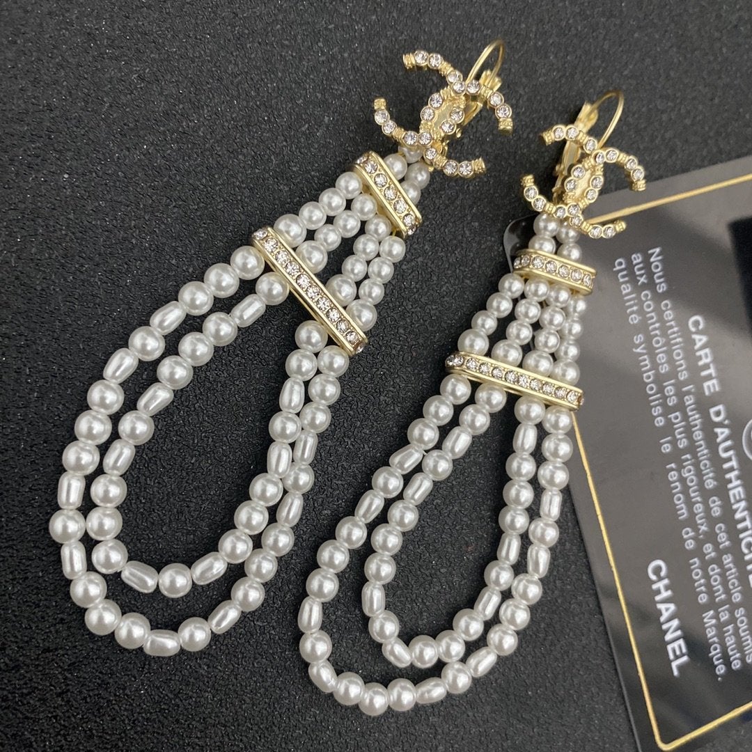 Fashion double-layer pearl earrings
