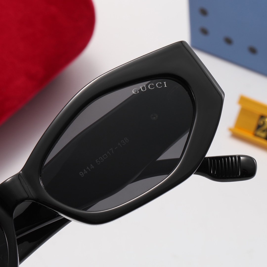 5 Color Women's Sunglasses—2400