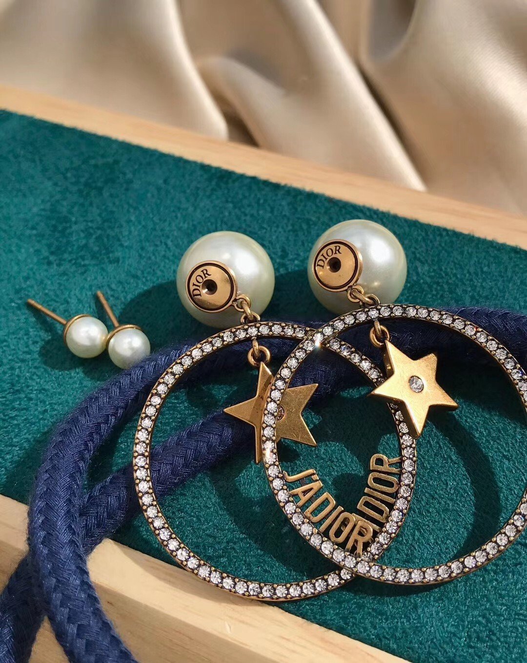 Vintage Pearl Big Circle Star Pendant Earrings