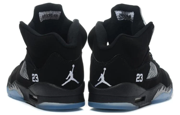 Air Jordan 5 Retro 'Metallic' 2011 136027-010