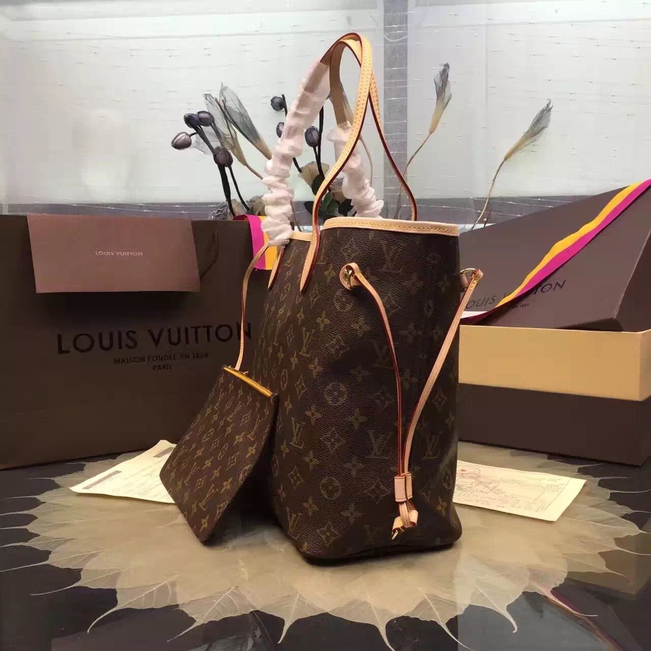 LV Neverfull MM Bag Monogram Canvas M40997