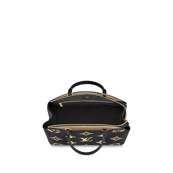 LV Grand Palais MM-M45842