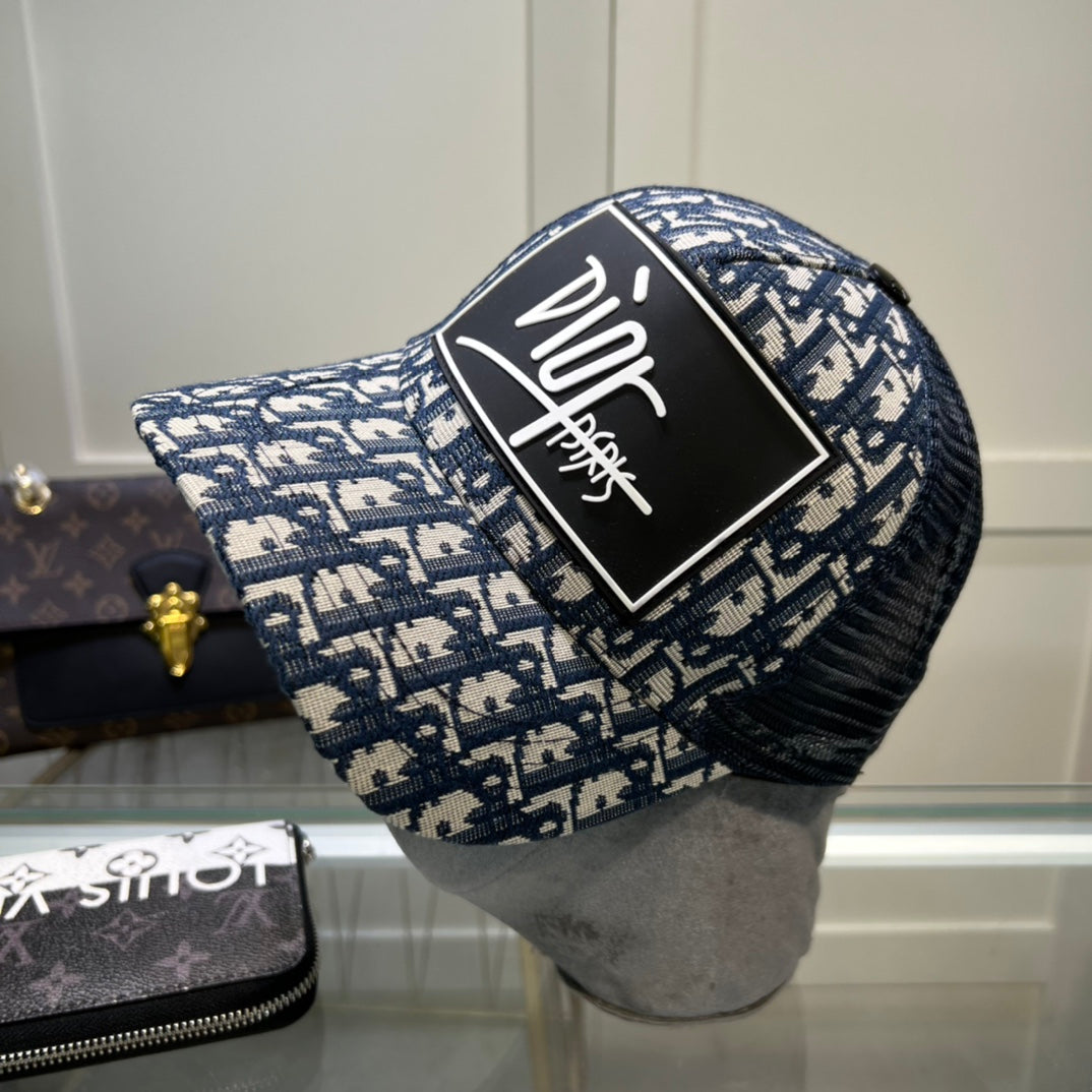 November new trend - patterned baseball cap