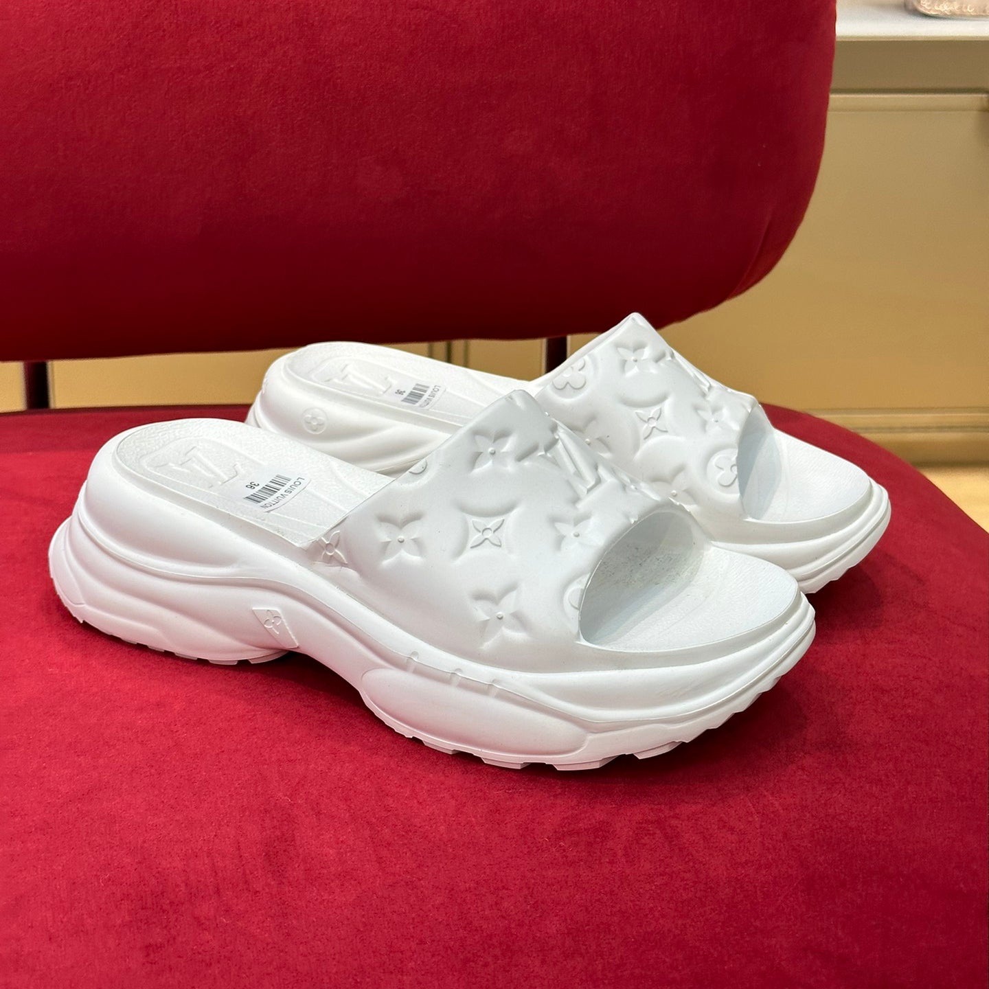 Women_Slippers/Sandals shoes eur 35-41