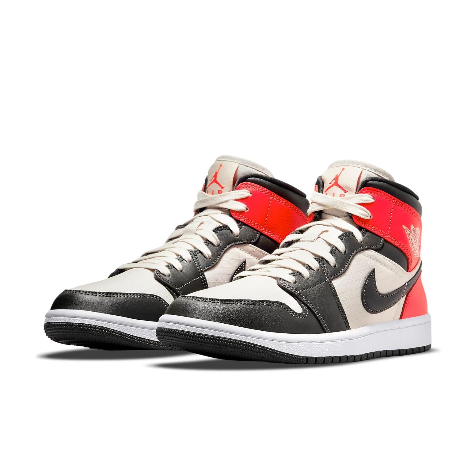 (WMNS) Air Jordan 1 Mid SE 'Newsprint' DQ6078-100