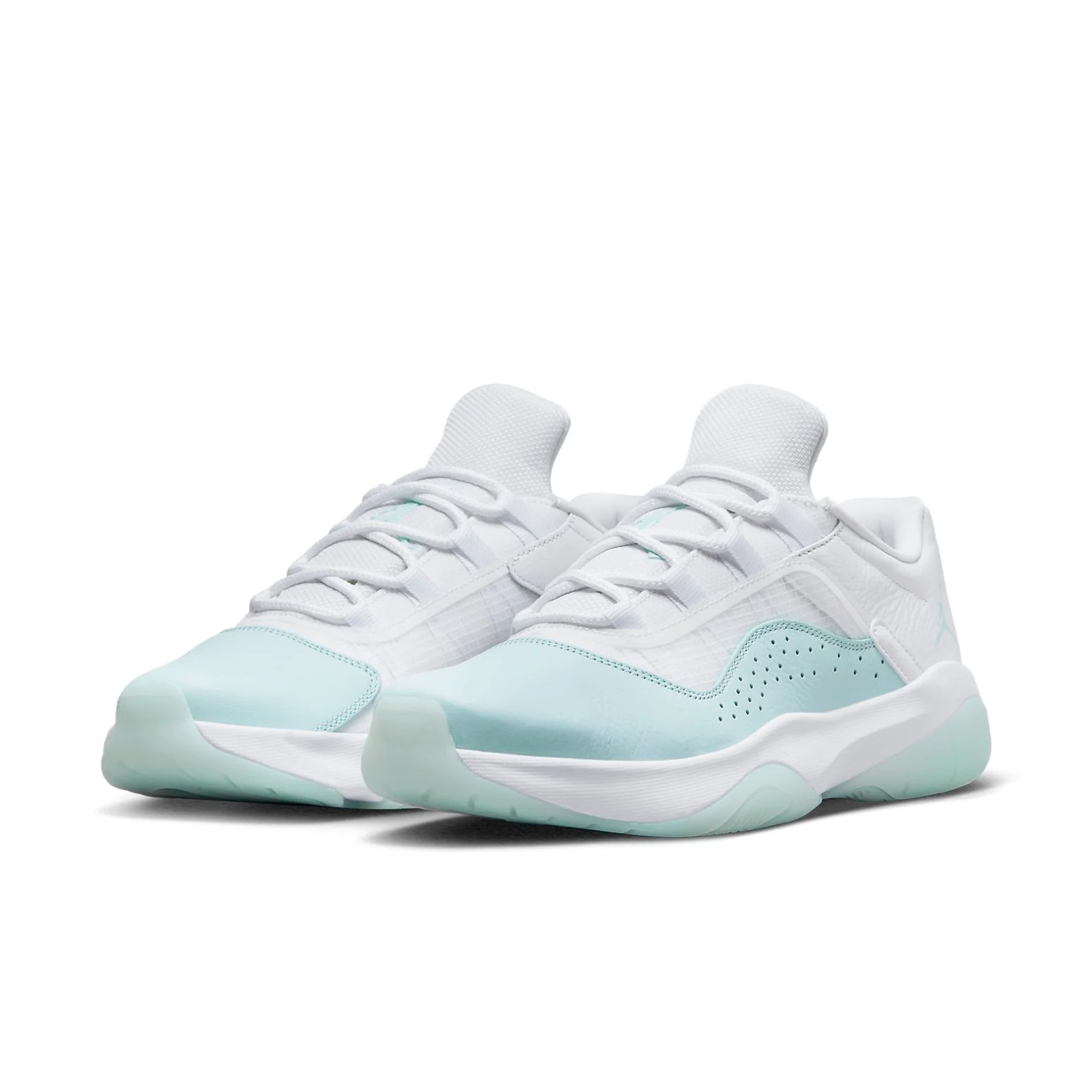 (WMNS) Air Jordan 11 CMFT Low 'Igloo' DV2629-100