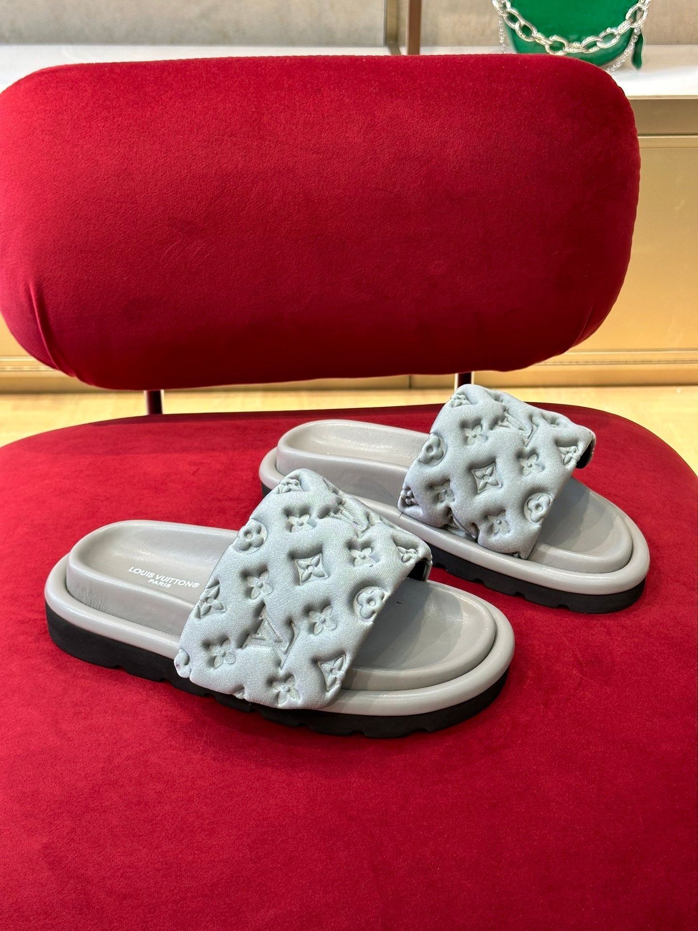 Women_Slippers/Sandals shoes eur 35-41