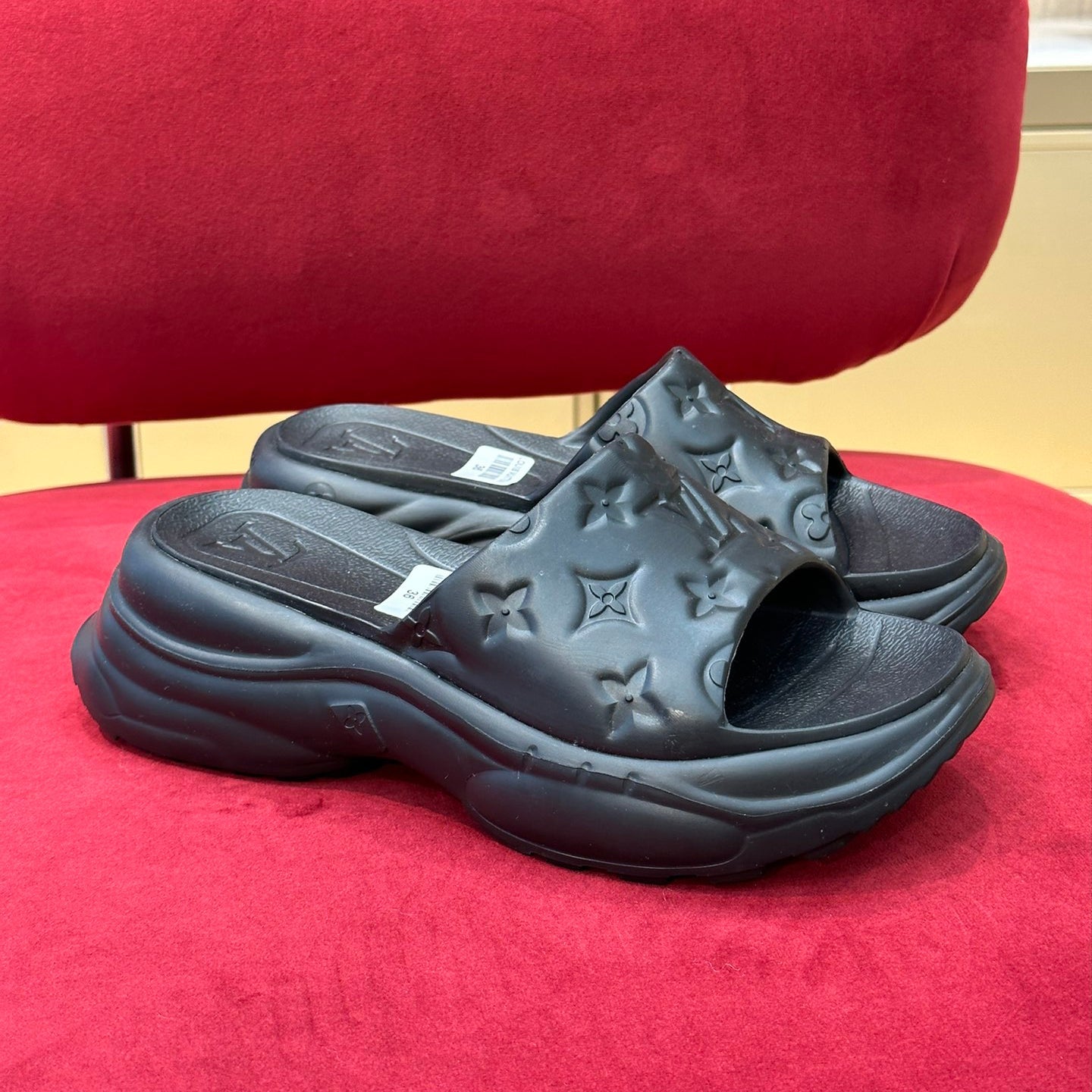 Women_Slippers/Sandals shoes eur 35-41