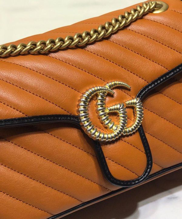 Gucci GG Marmont Small Tan Diagonal Matelasse Flap Bag Women Fashion Black Trimming Brass Logo Buckle Chain Bag 26CM