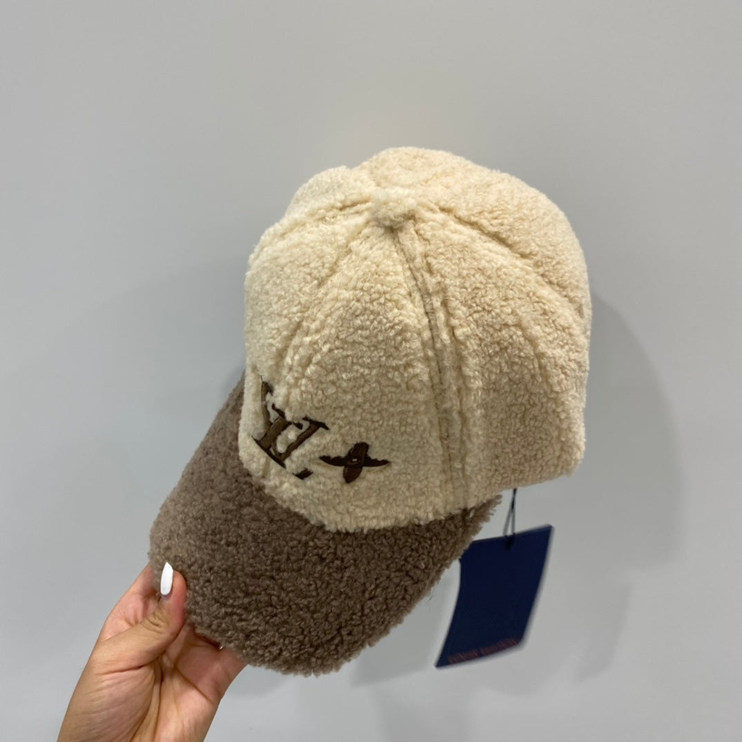 Suzy's new winter trend-Cappuccino