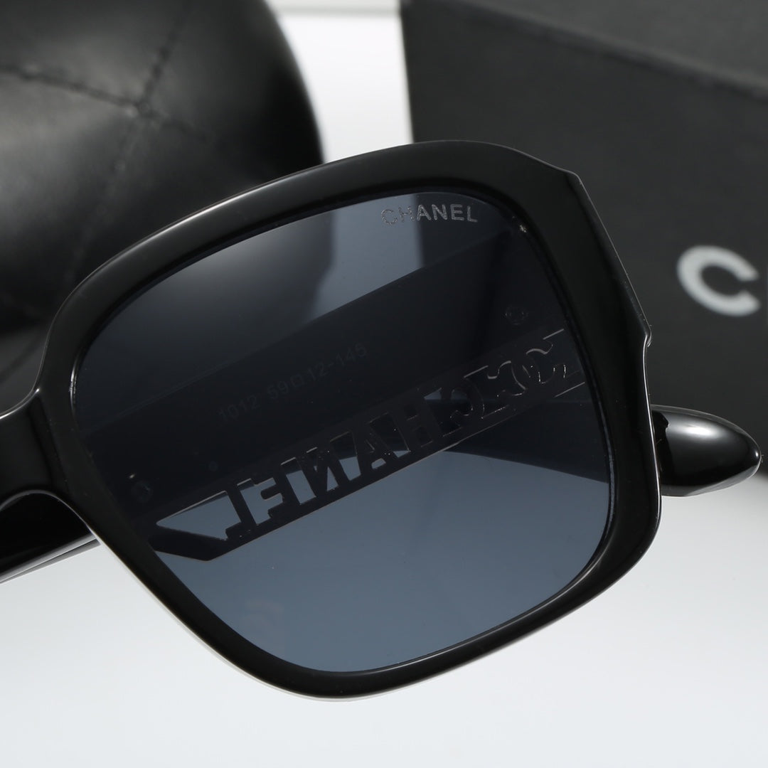 4 Color Women's Sunglasses—1012