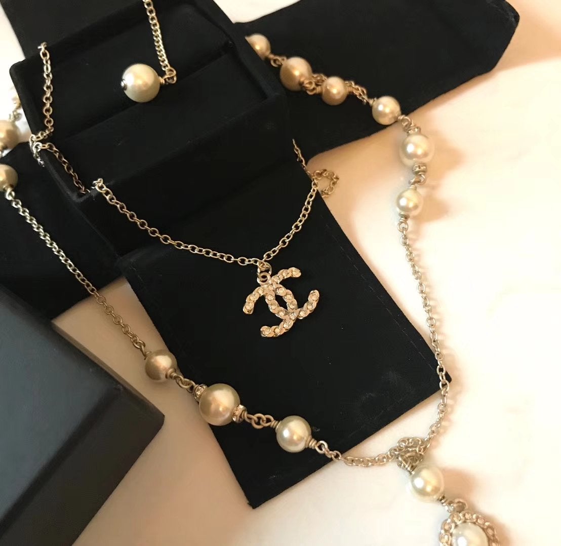 Fashion Double Pendant Necklace