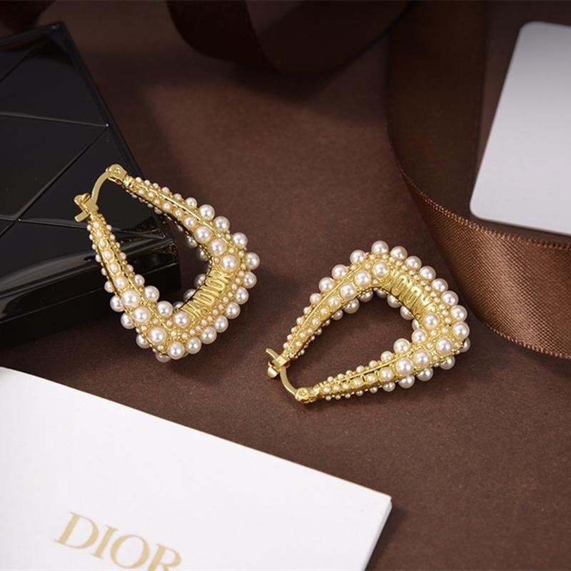 Luxury Pearl Earrings
