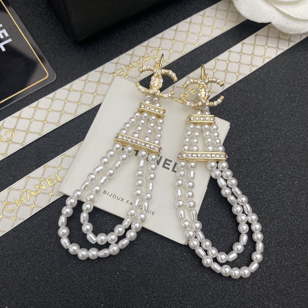 Fashion double-layer pearl earrings