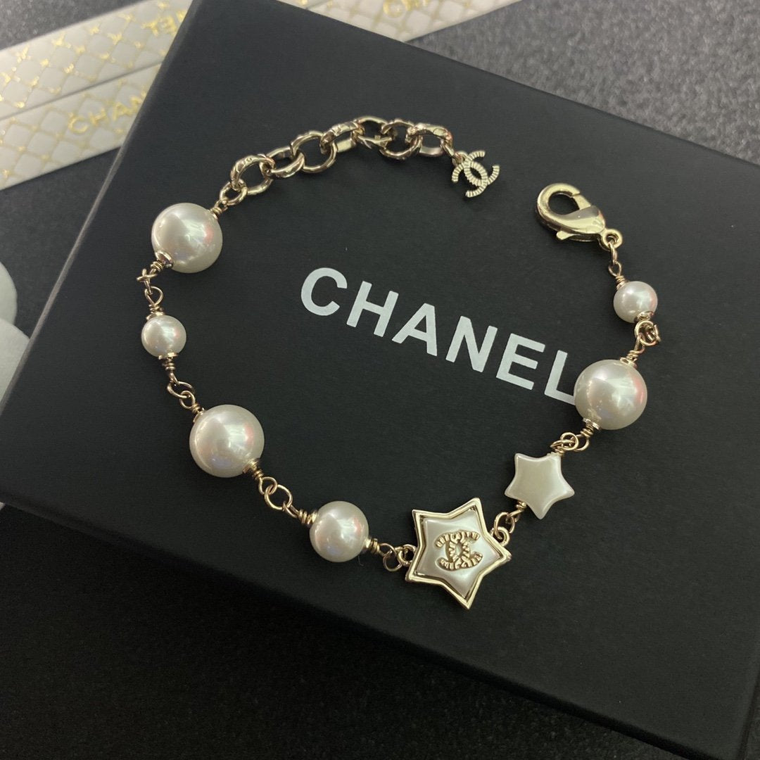 Exquisite star pearl bracelet