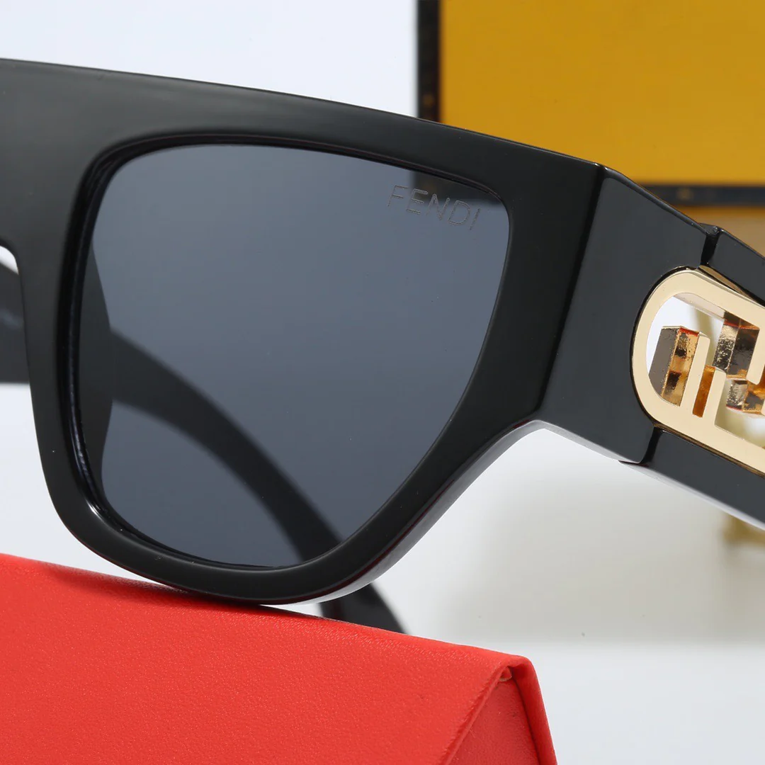 4 Color Women's Sunglasses—3828