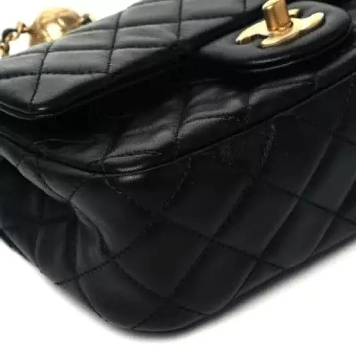 Lambskin Quilted CC Pearl Crush Mini Rectangular Flap Black