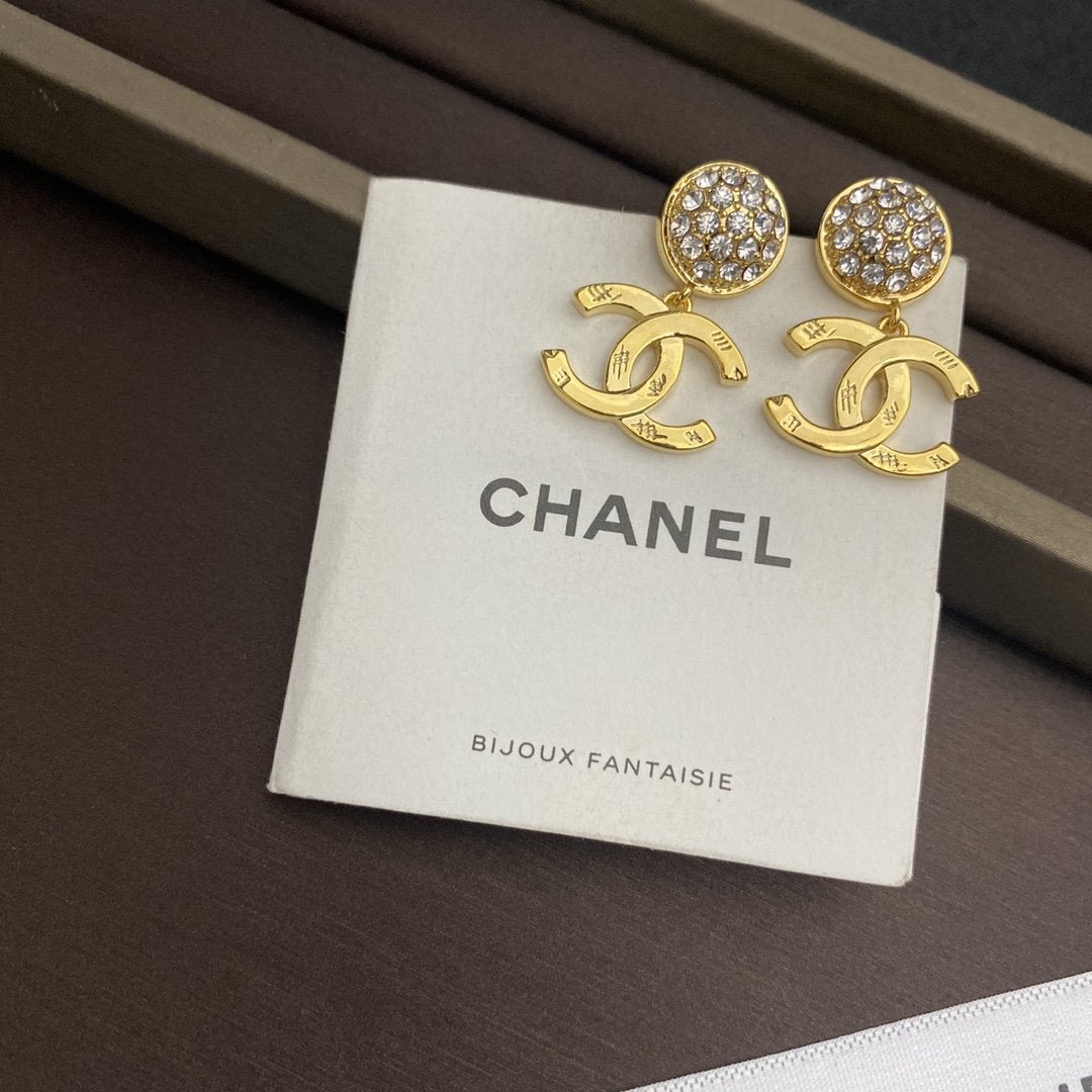 Fashion Pavé Rhinestone Pendant Earrings