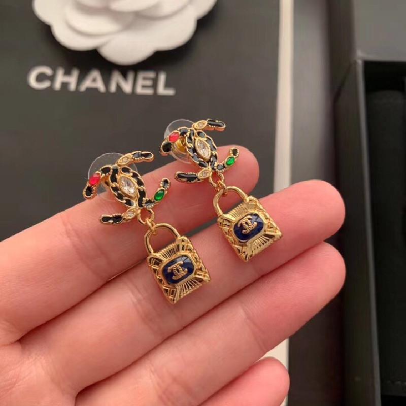 Fashion Rhinestone Lock Earrings
