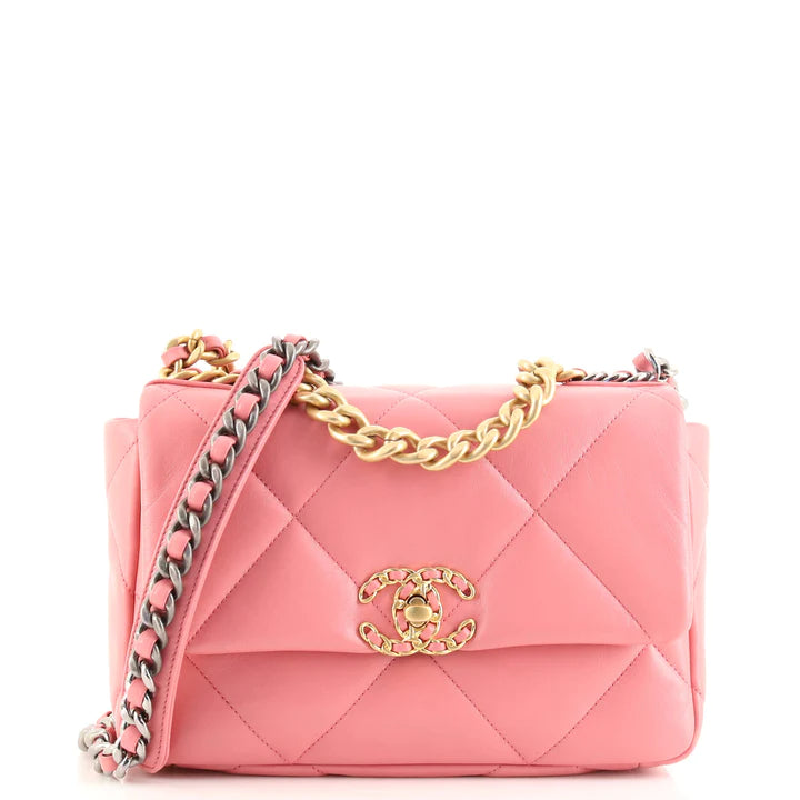 19 Flap Bag Quilted Lambskin Medium