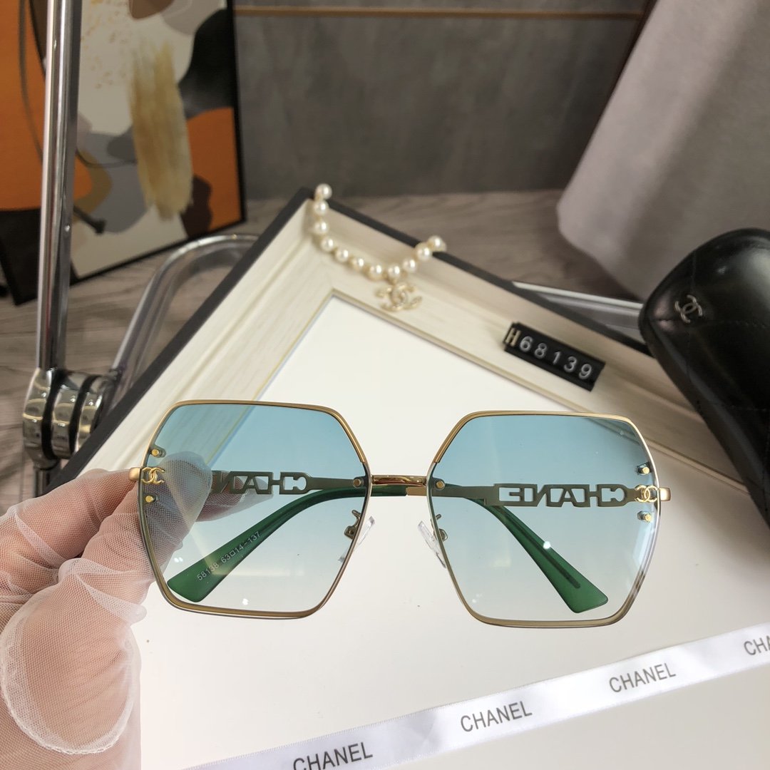 8 Color Women's Sunglasses—1632