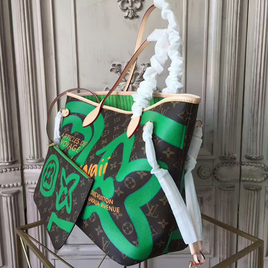 Louis Vuitton Neverfull MM M44198 Monogram Canvas