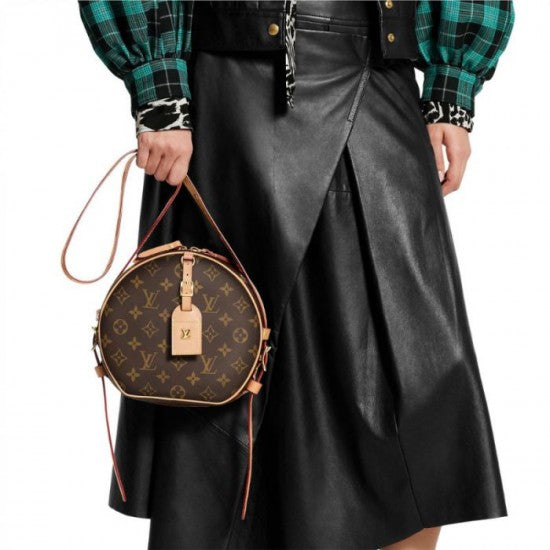 LV M44391 Dauphine MM