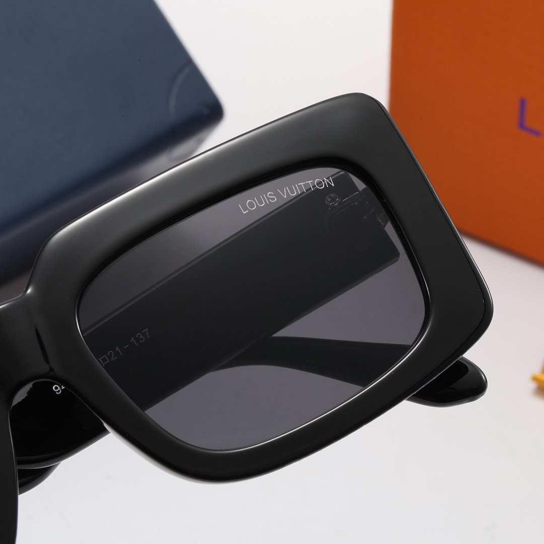 6 Color Women's Sunglasses—2405