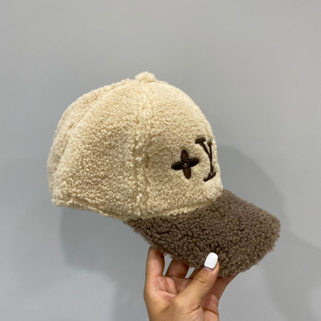 Suzy's new winter trend-Cappuccino