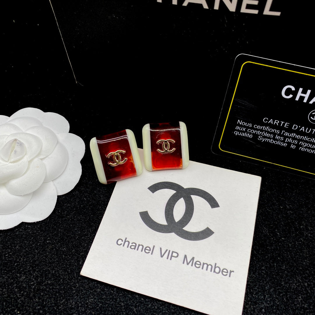 October New Trend-Red and White Gemstone Earrings