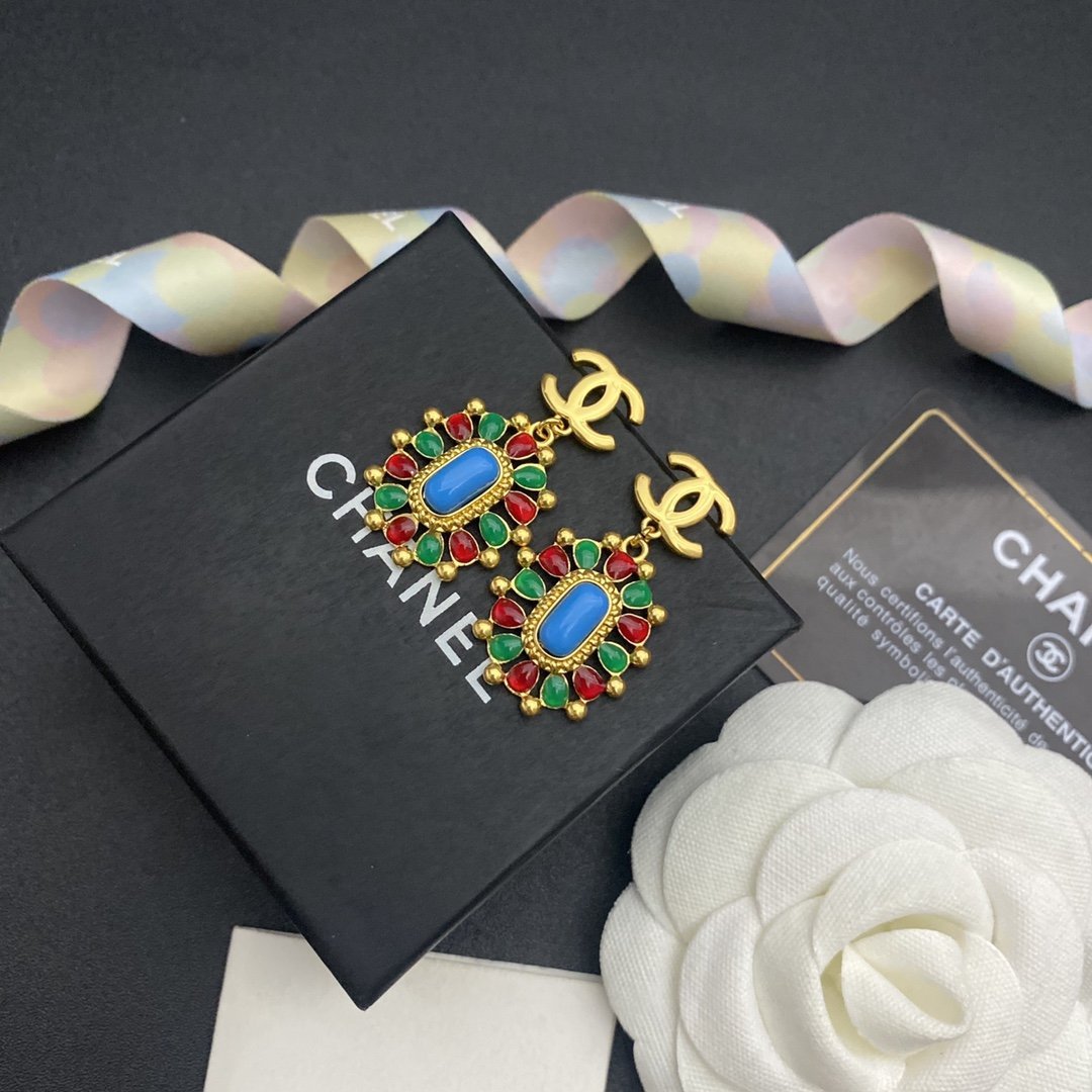 Retro Trend Double C French Totem Earrings