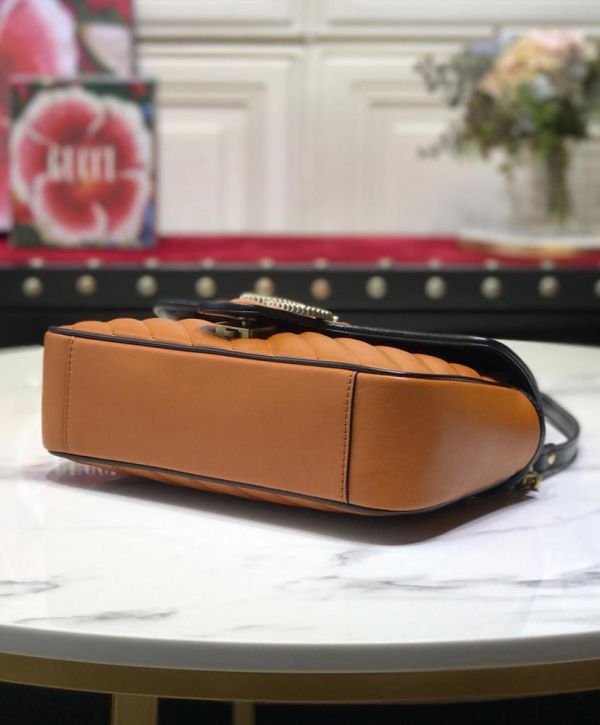 Gucci GG Marmont Small Tan Diagonal Matelasse Flap Bag Women Fashion Black Trimming Brass Logo Buckle Chain Bag 26CM