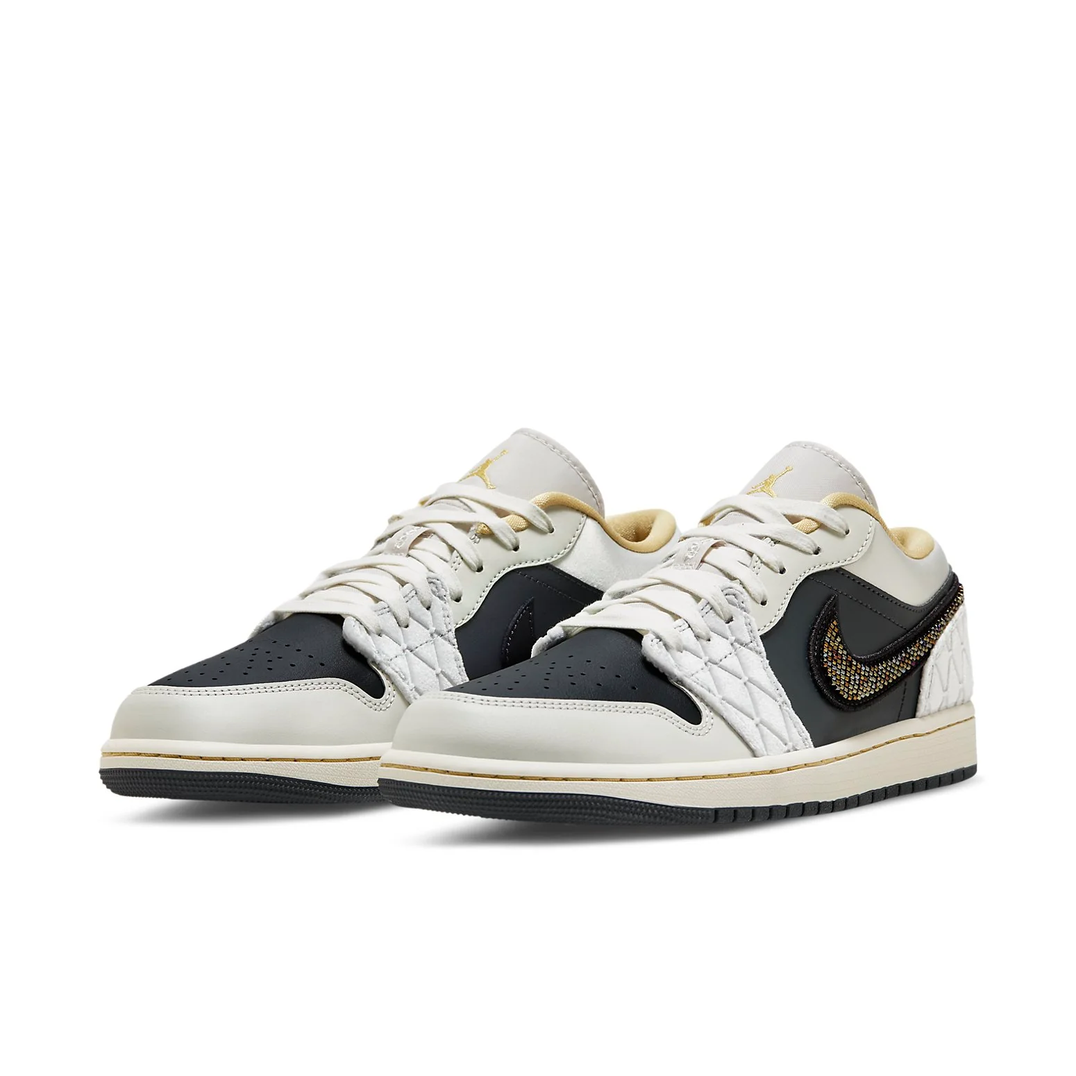 Air Jordan 1 Low SE 'Beaded Swoosh' DV1762-001