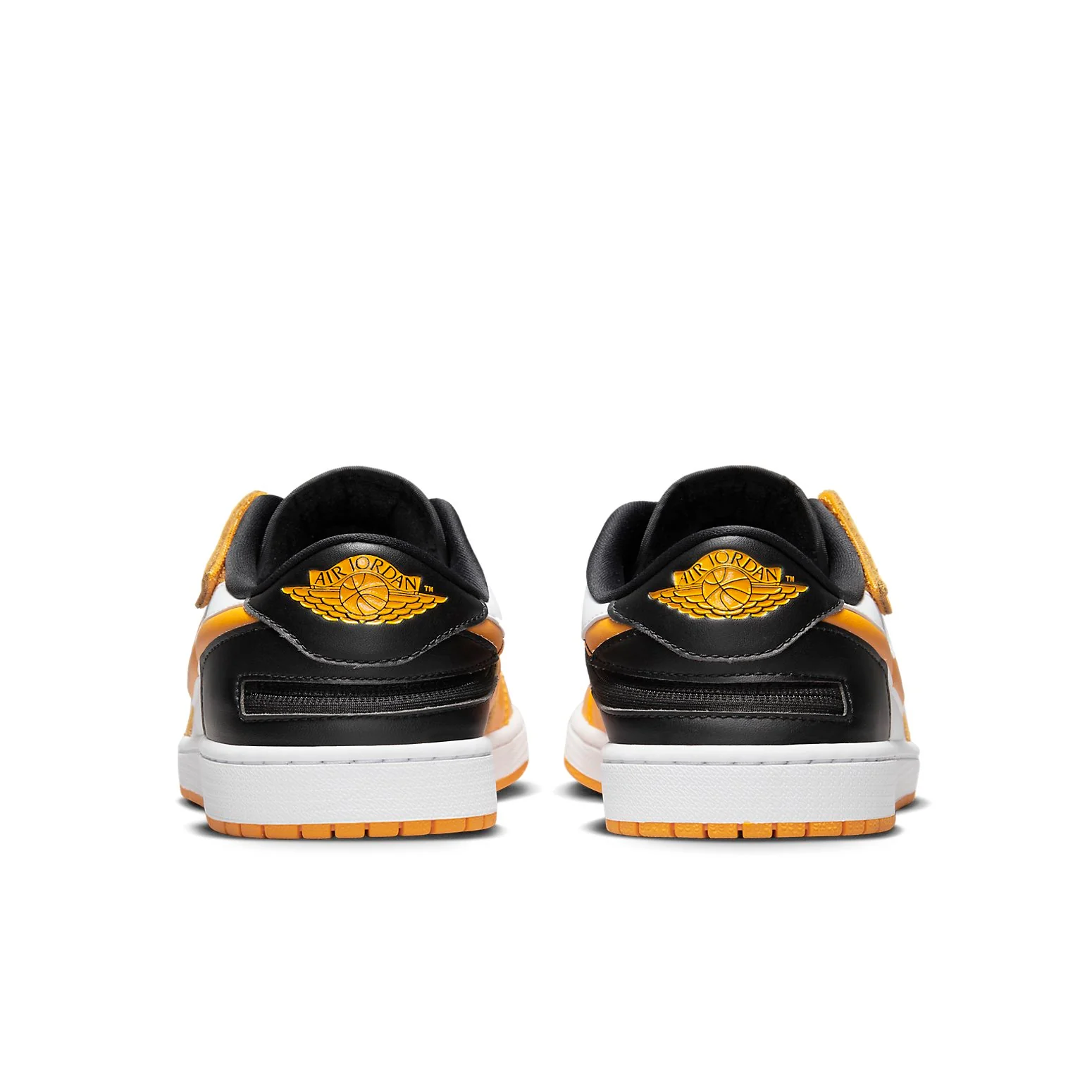 Air Jordan 1 Low FlyEase 'White Taxi' DM1206-107