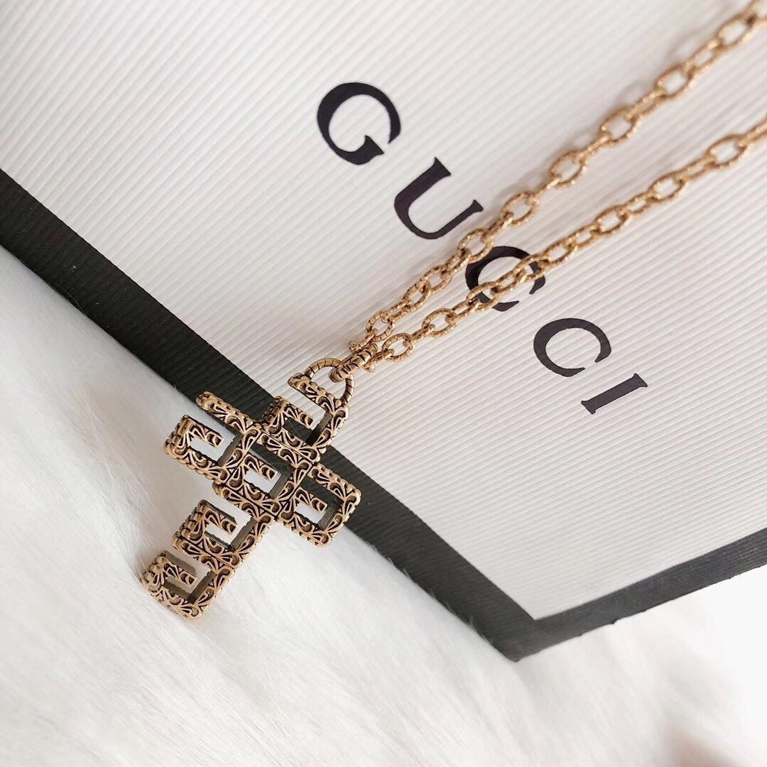 Vintage Cross Engraving Necklace