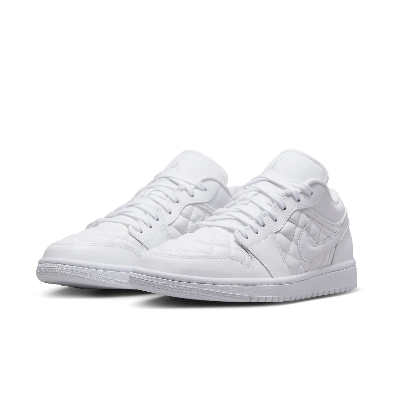 (WMNS) Air Jordan 1 Low 'Triple White Quilted' DB6480-100