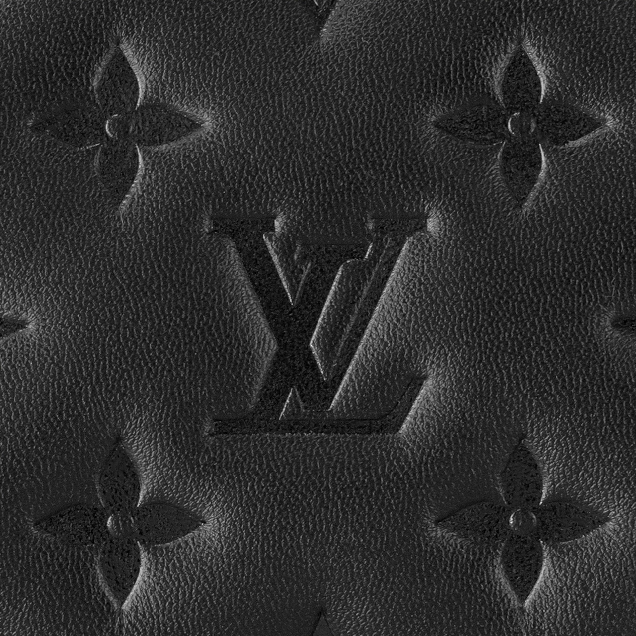 Louis Vuitton M21260 Coussin PM Black