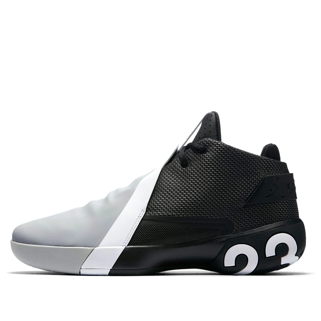 Air Jordan 3 Ultra Fly 'Light Smoke' AR0044-001