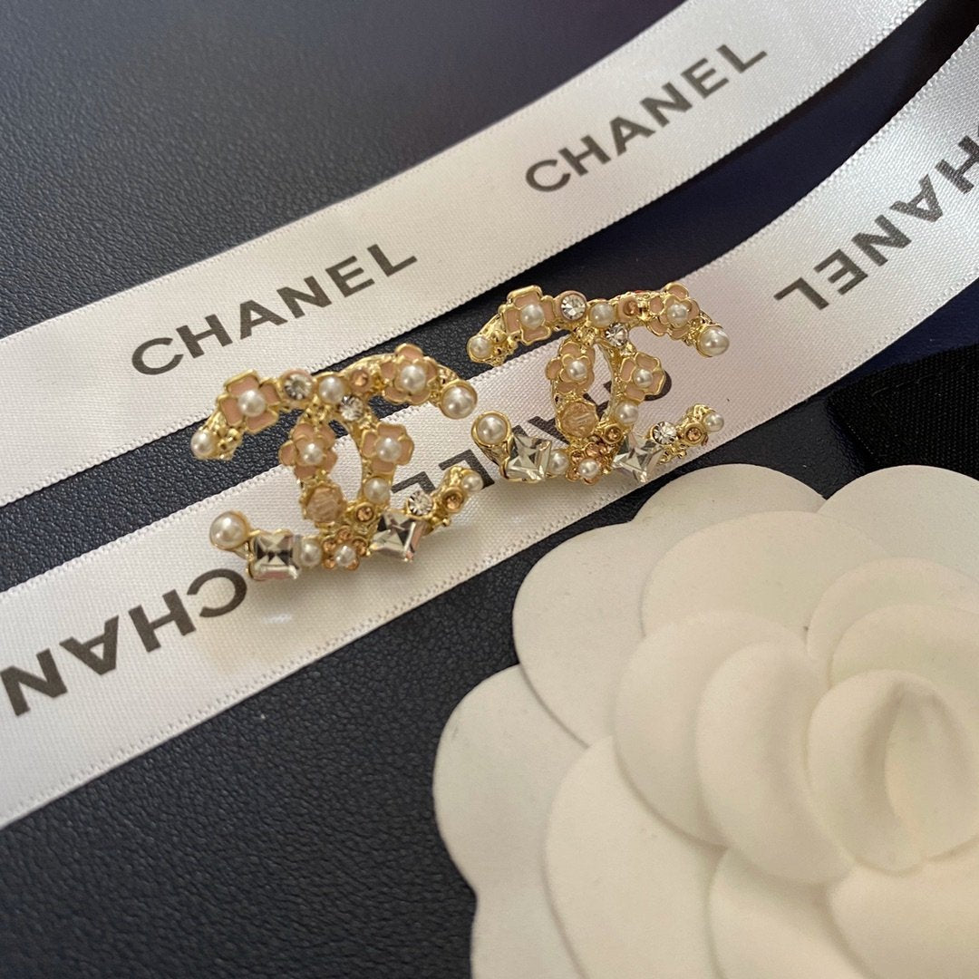 Water chestnut pearl and rhinestone earrings