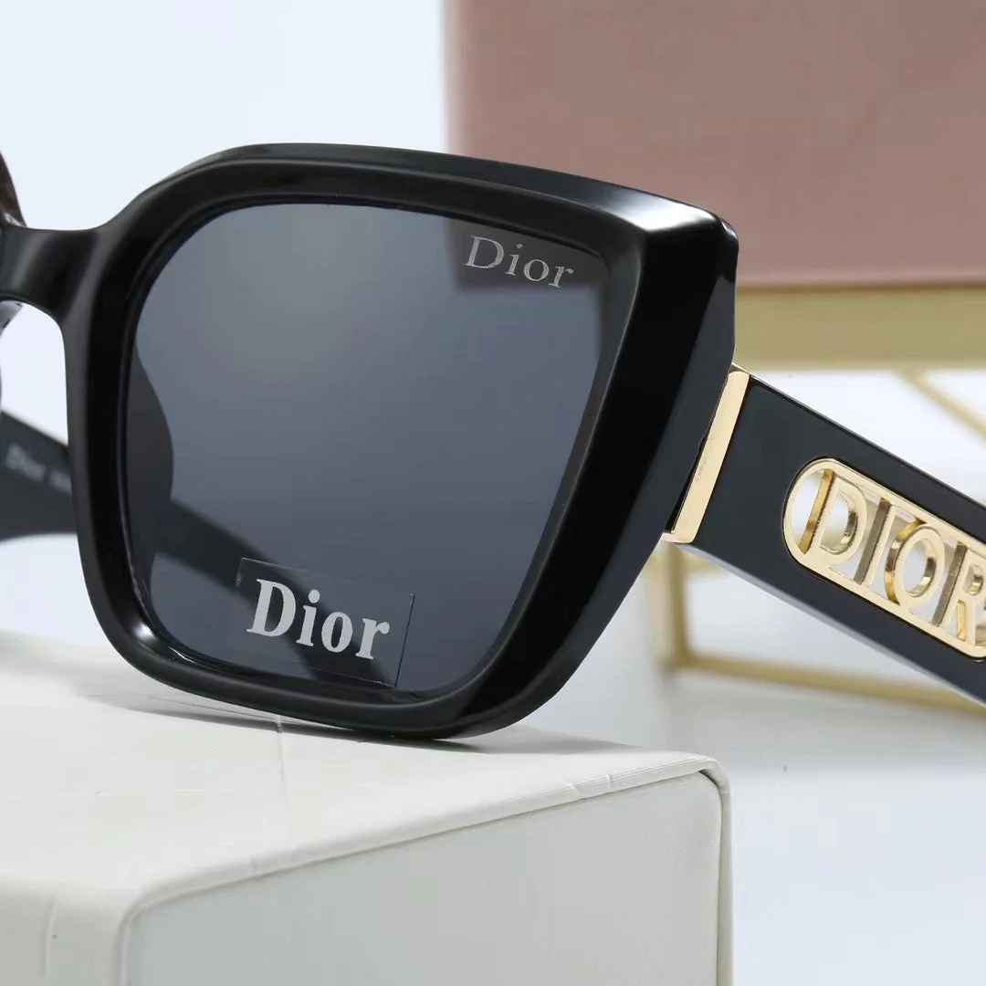 8 Color Women's Sunglasses—3805