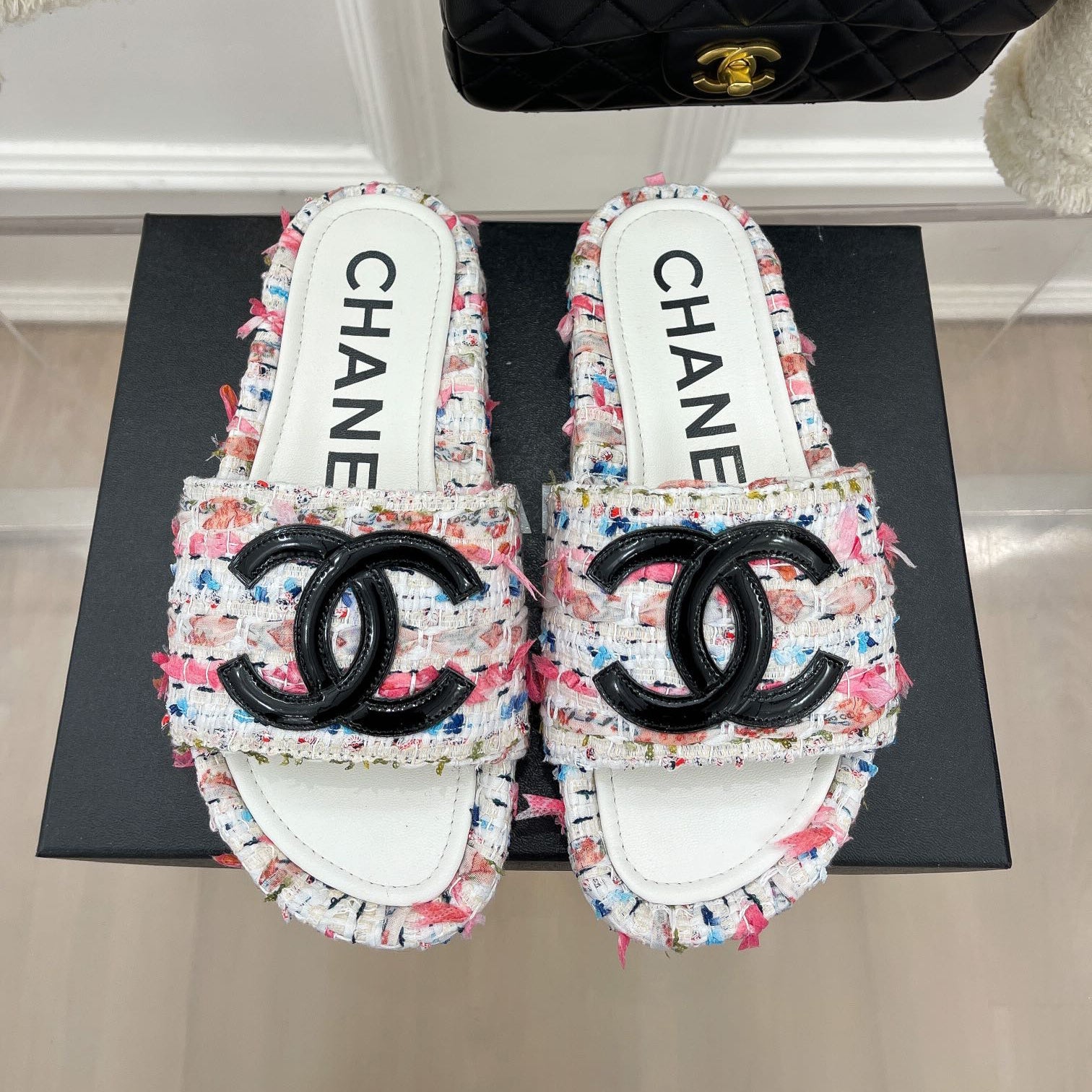 Women_Slippers/Sandals shoes eur 35-41