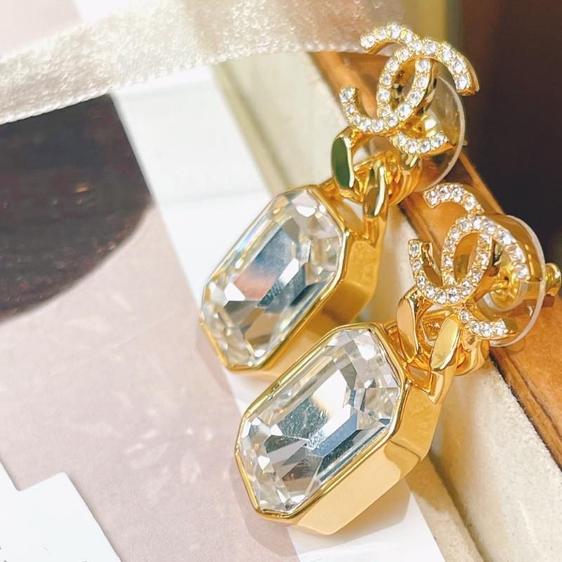 Fashion Rhinestone Pendant Earrings