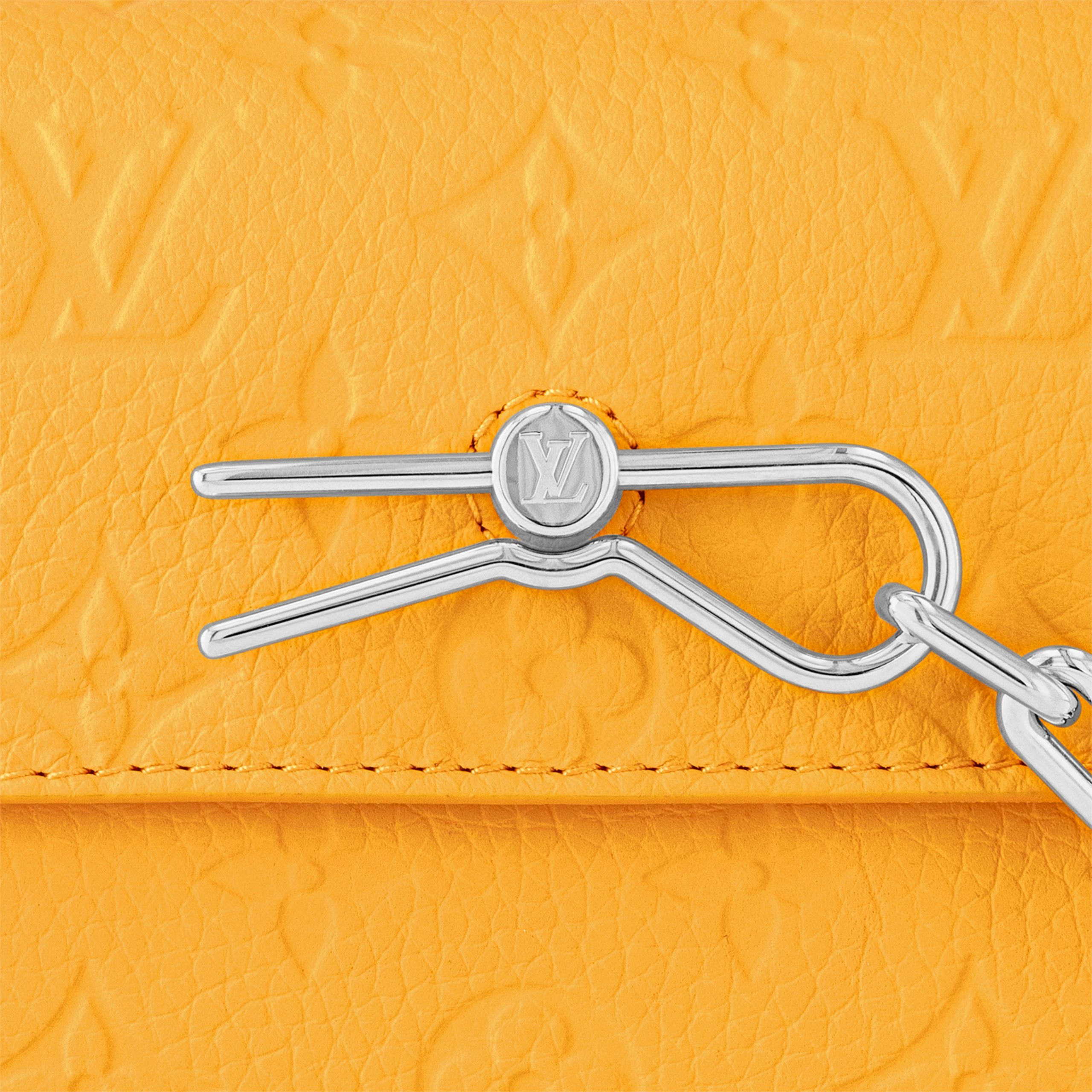 Louis Vuitton Steamer Wearable Wallet M82917 Jaune Mat