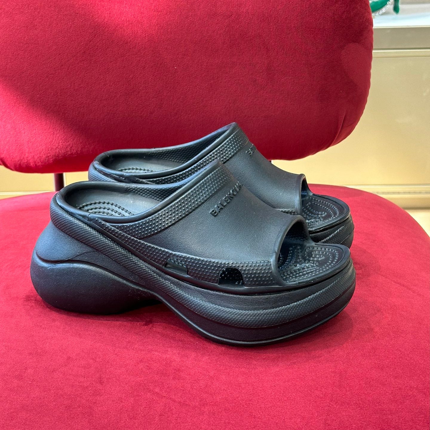 Women_Slippers/Sandals shoes eur 35-41 7CM