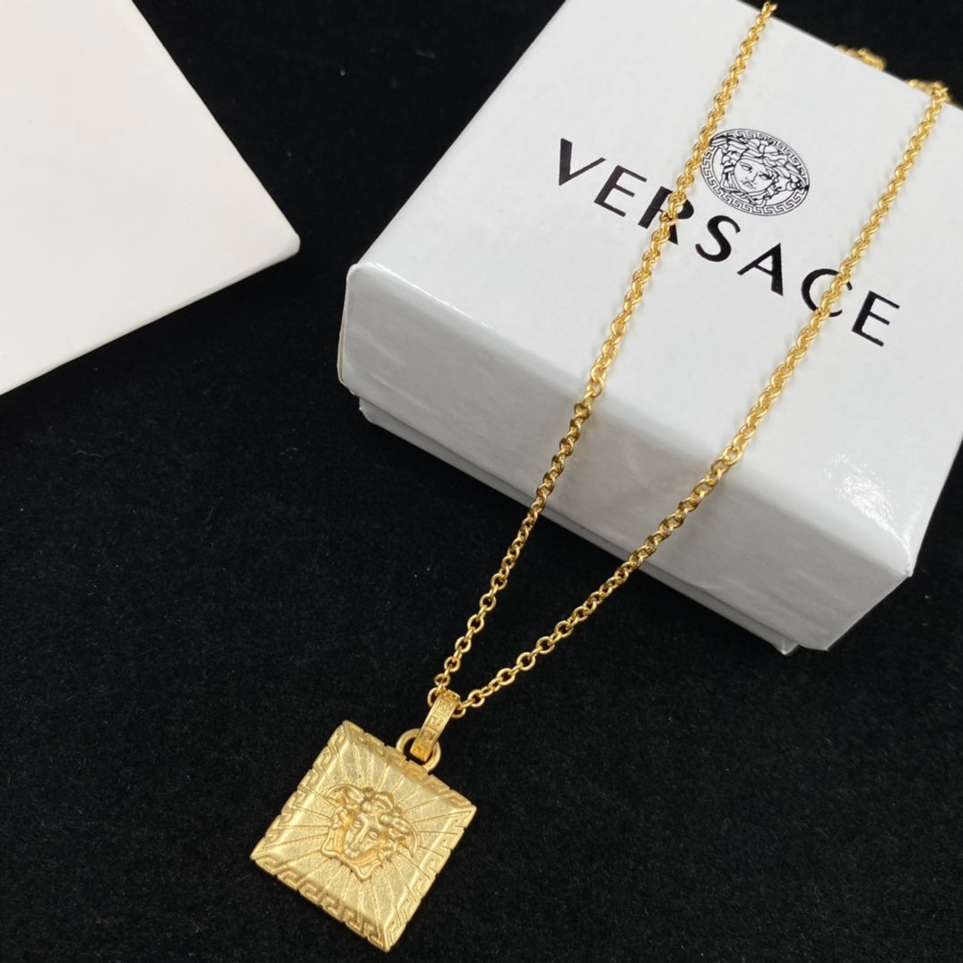 Vintage character necklace