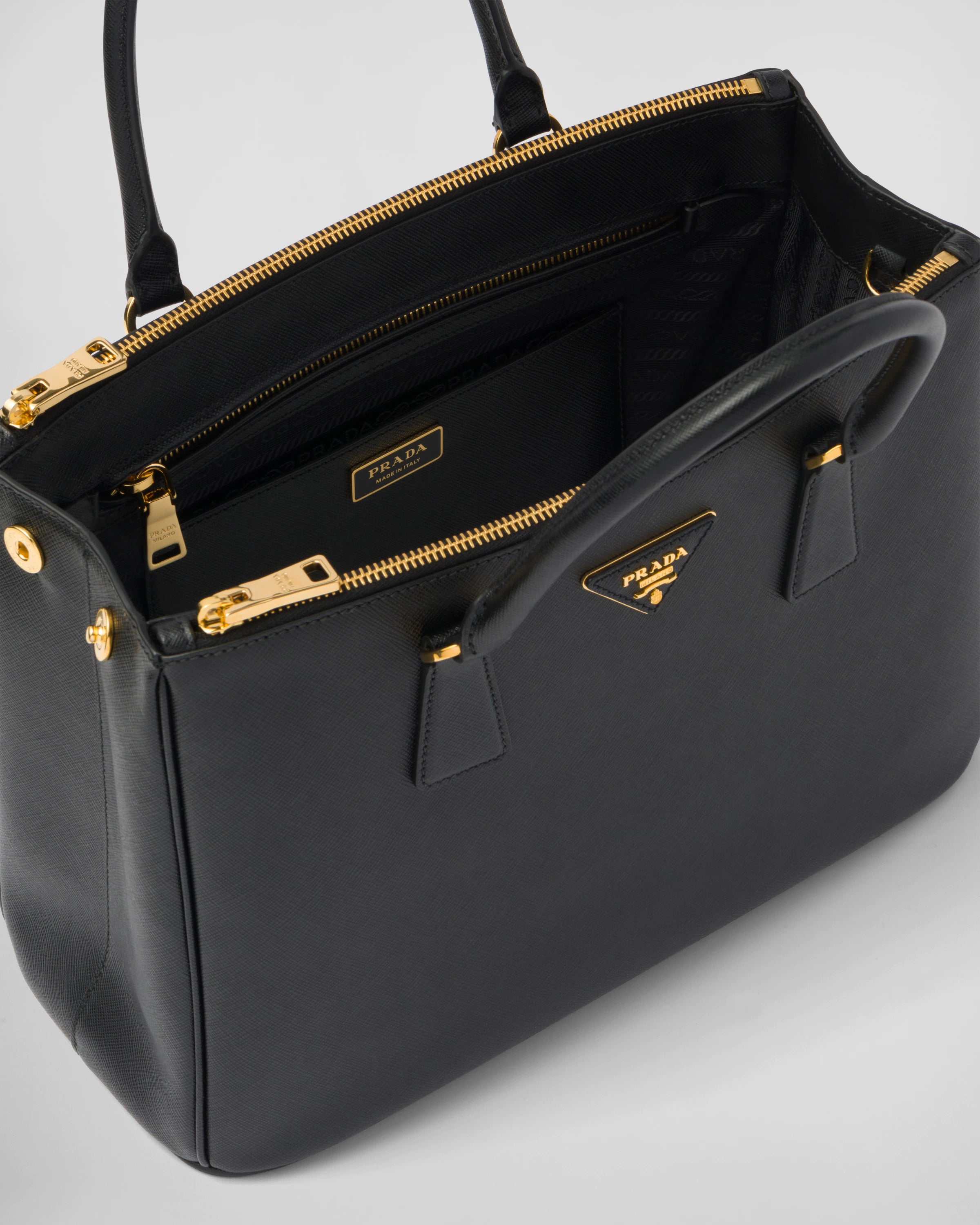 Prada Large Galleria Saffiano leather bag - Black