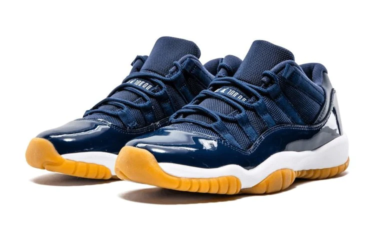 (GS) Air Jordan 11 Retro Low 'Navy Gum' 528896-405