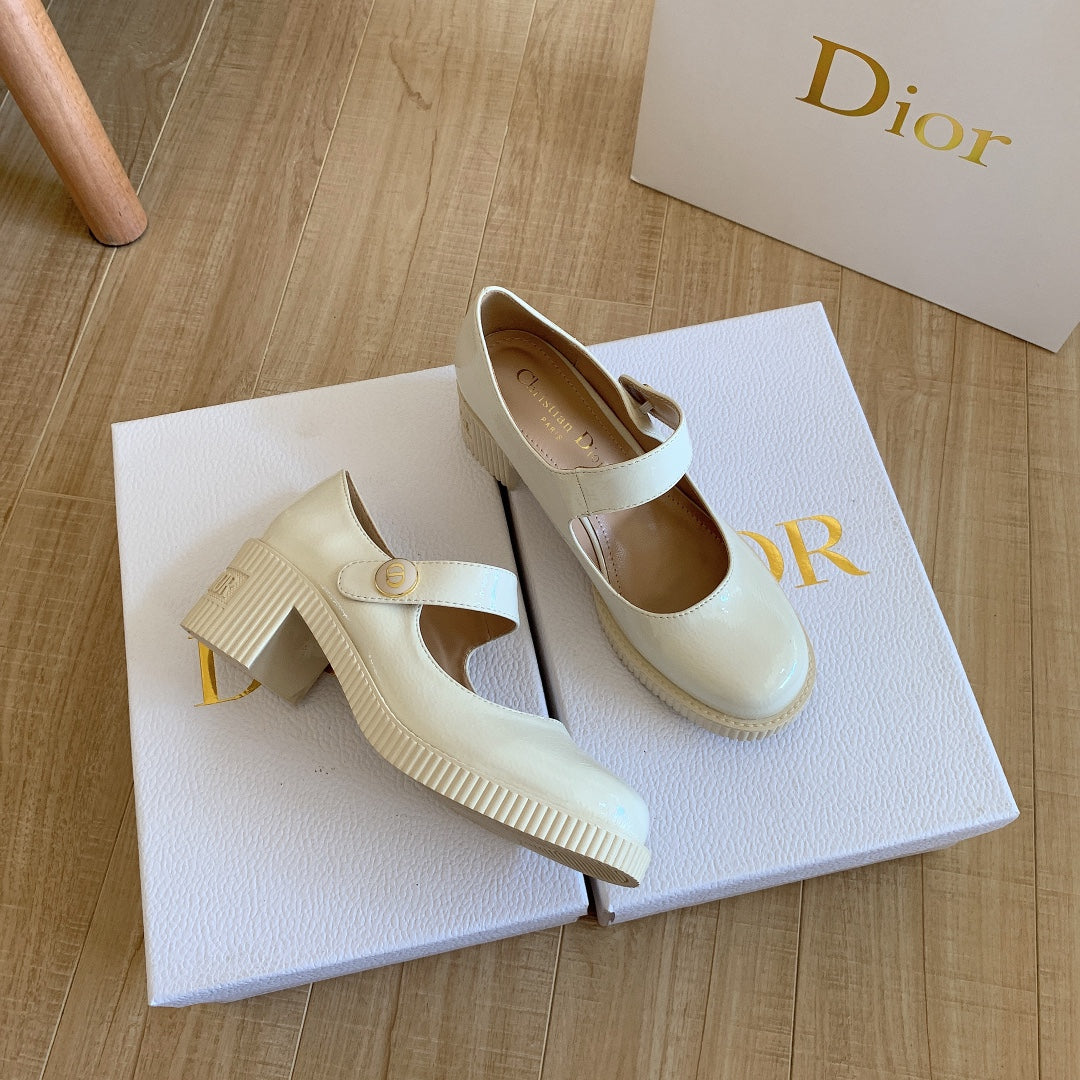 2023 Lucky star enamel buckle high heels