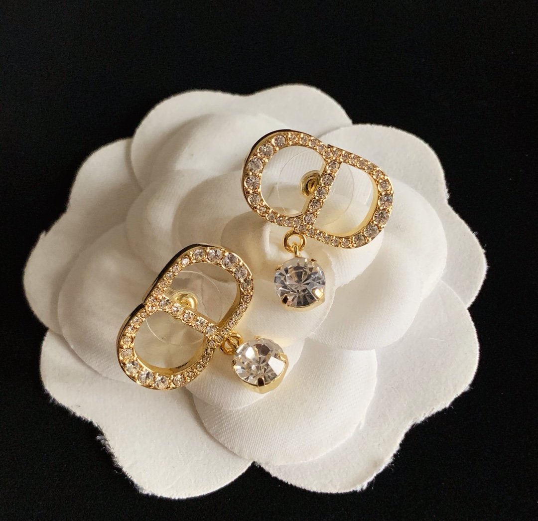 Fashion CD rhinestone earrings